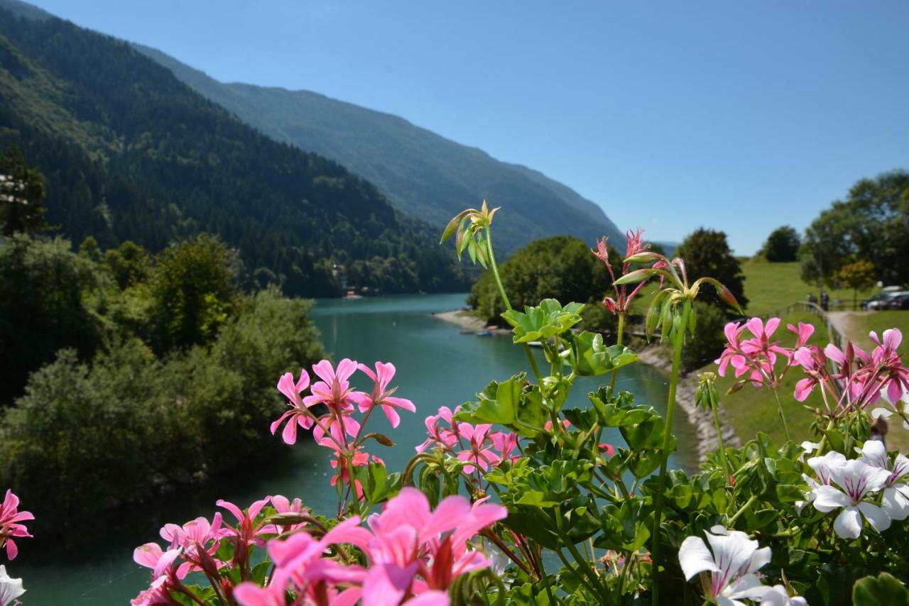 Casa Angelo Apartman Molveno Kültér fotó